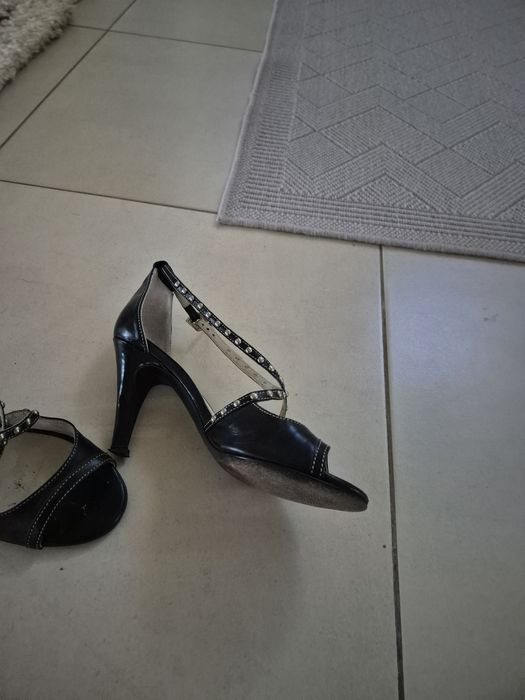 Sandale italiene din piele