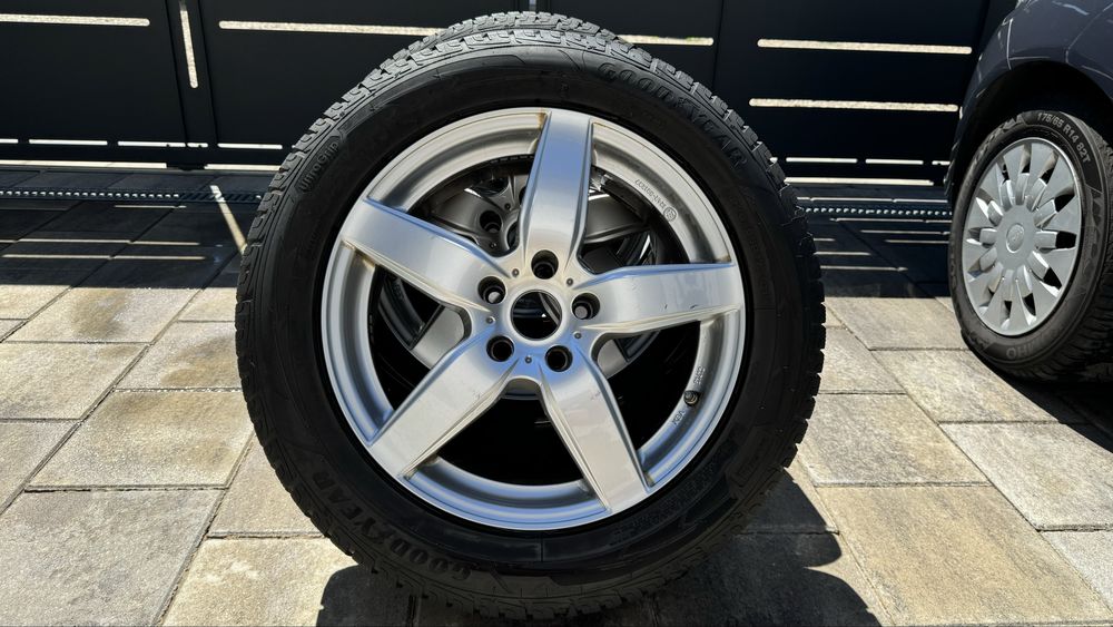 Roti Iarna BMW seria 3,4,5 Dezent , anvelope noi runflat !
