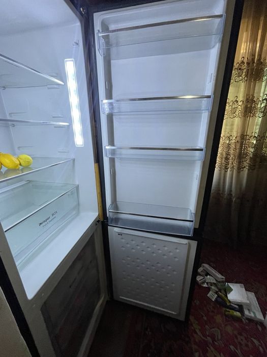 Продается холодильник