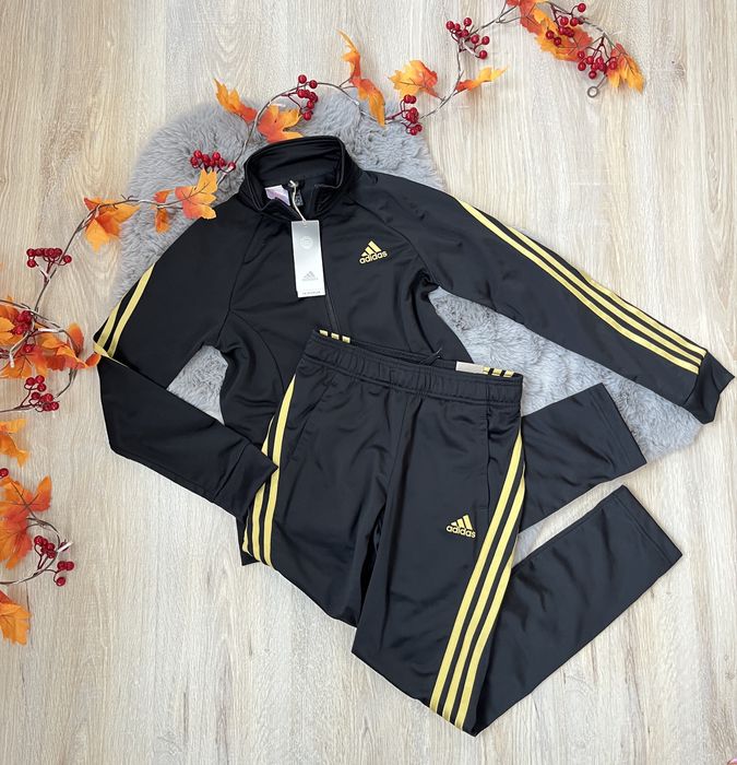Adidas детски спортен екип нов