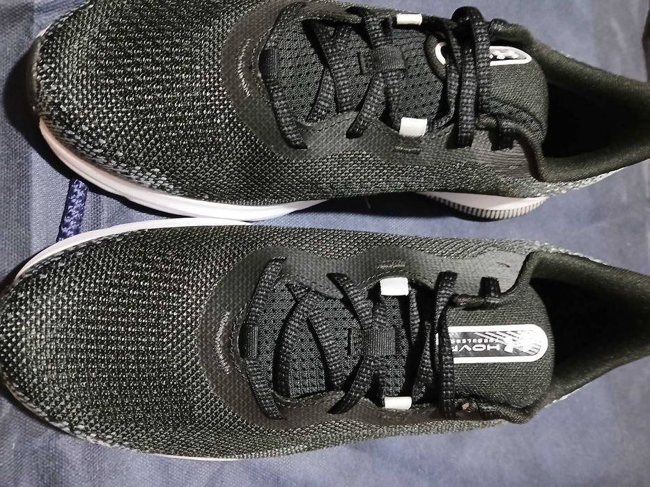 Маратонки  и бутонки НОВИ от Англия