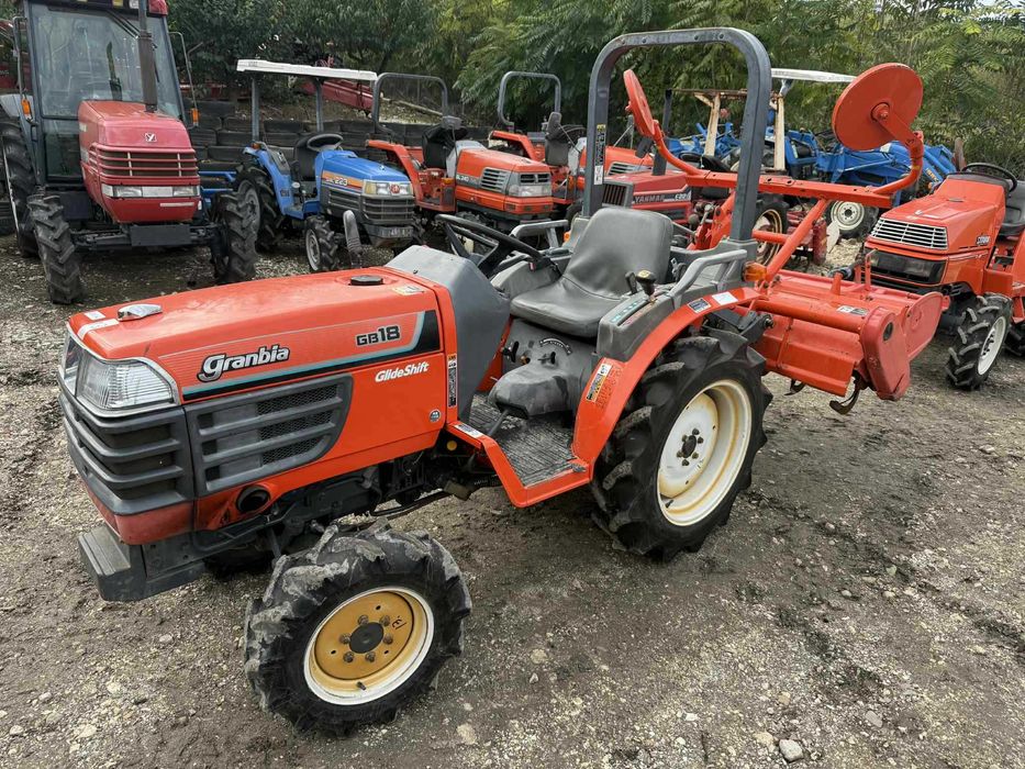 Трактор KUBOTA GB18 4x4