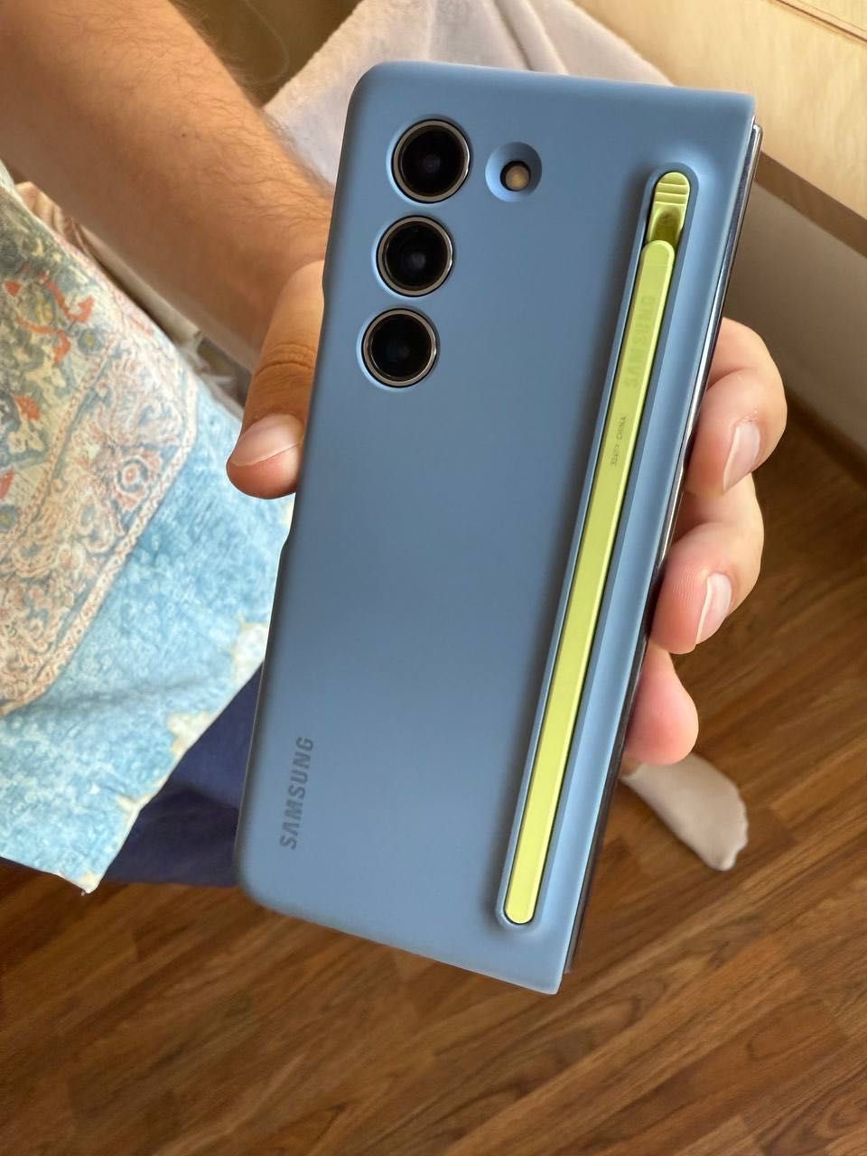 Samsung Galaxy Z Fold5 (12GB / 512GB) + ПОДАРЪК