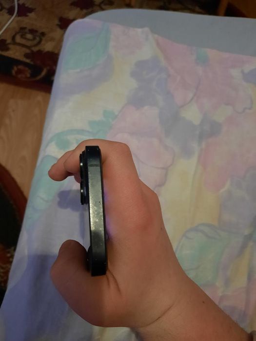 Vand Iphone 14 128gb