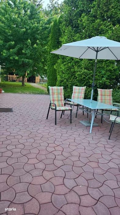 Vila exclusivista cu piscina, padurea Dumbrava