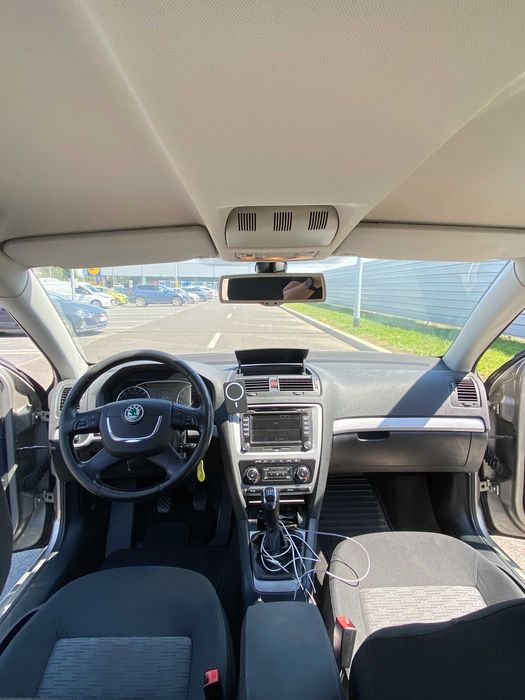 Skoda Octavia 2 Facelift 1.6 TDI - Roti Iarna, Bare Portbagaj Incluse!
