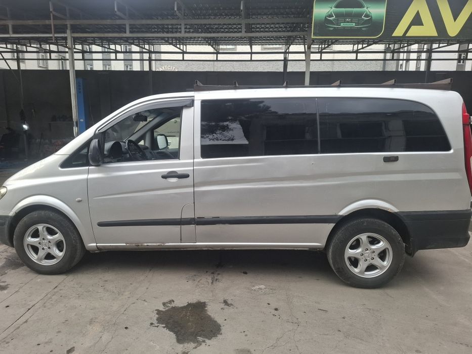 Мерседес Вито минивэн