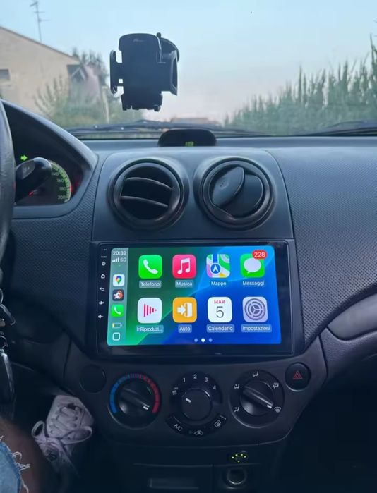 Navigatie Android Chevrolet Aveo Waze YouTube Carplay