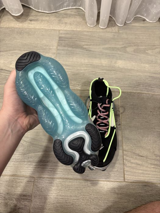 Nike Scorpion “Have a Nike Day”