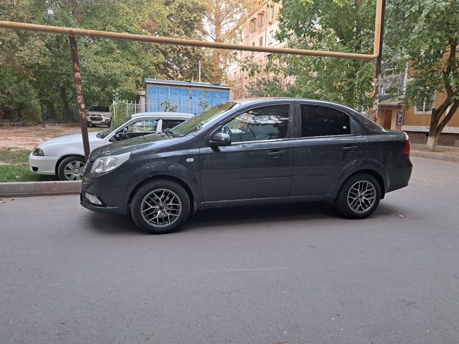 Chevrolet Nexia 3 avtomat