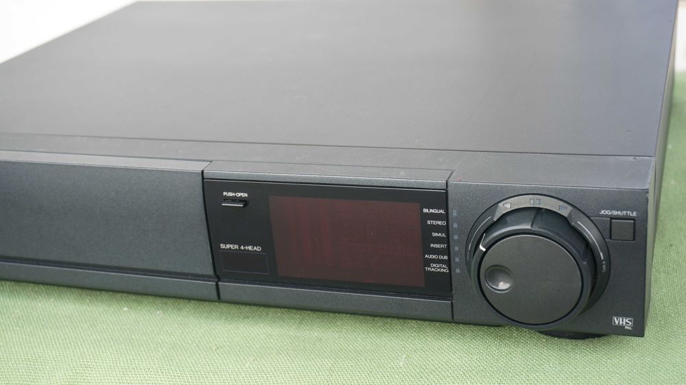 Video recorder VHS Panasonic NV-F75 stereo Hi-Fi
