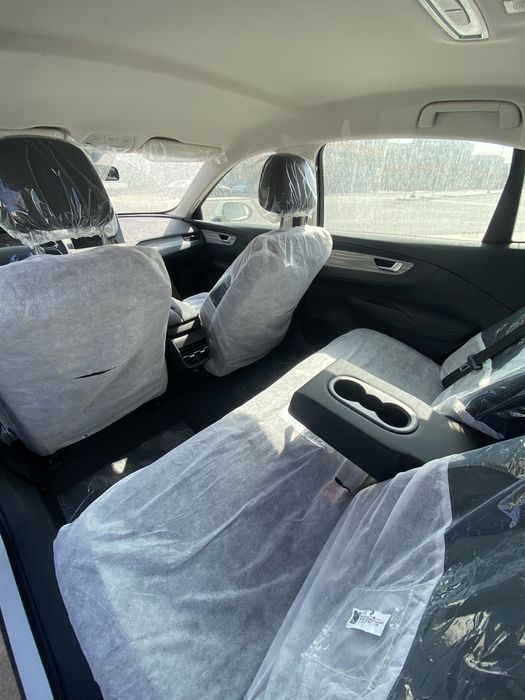 Hongqi E-QM5 500Km Full 2025