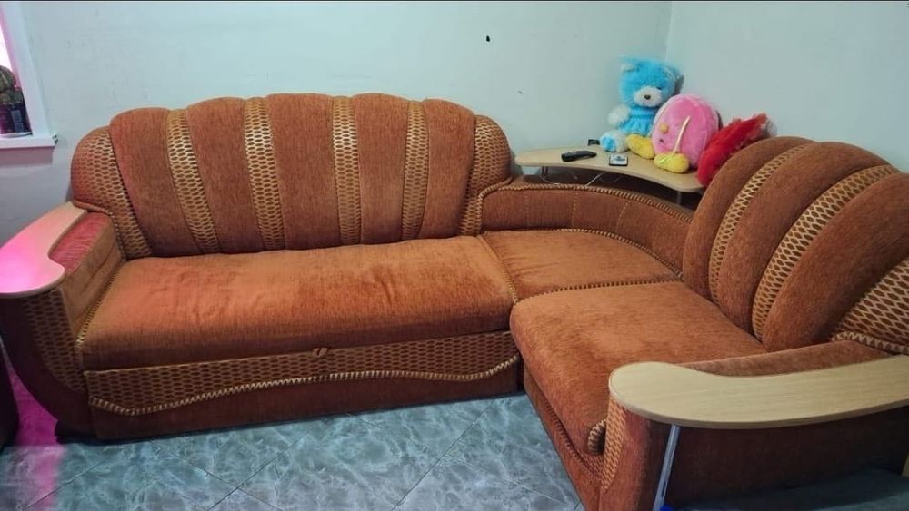 Мягкая мебель, Диван