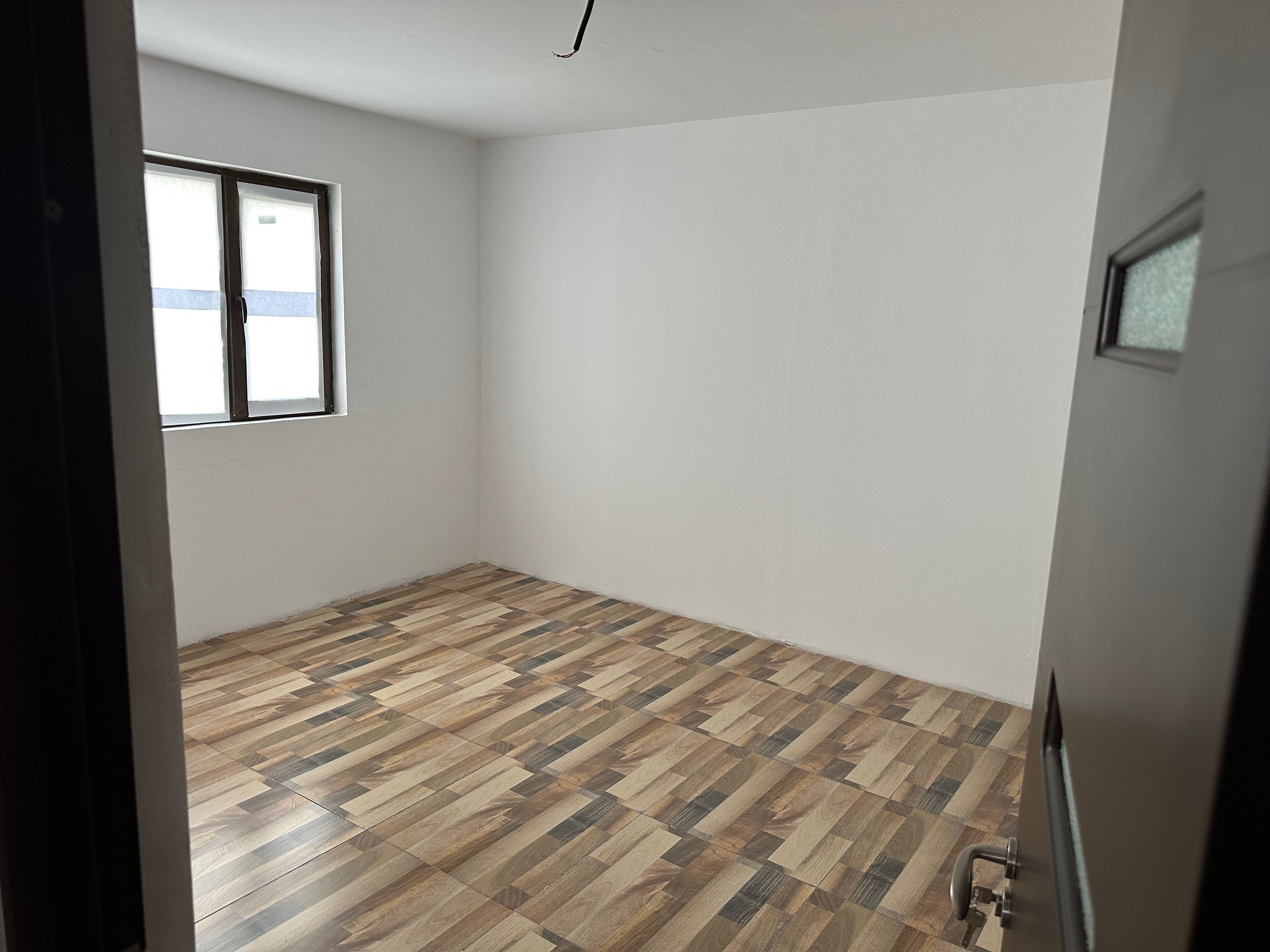 Ocazie Casa comuna independența nou la cheie preț de garsonieră