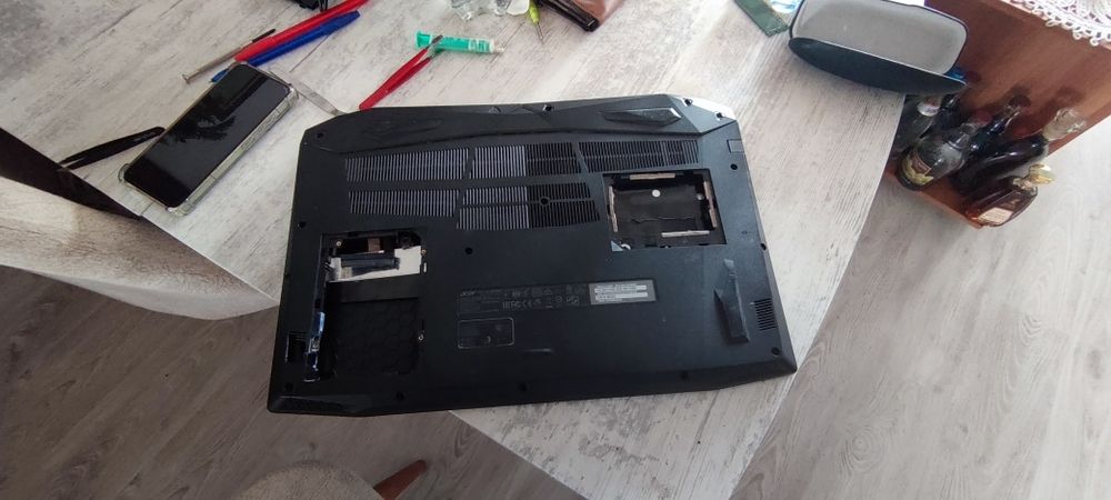 Dezmembre Acer nitro fara placa de baza