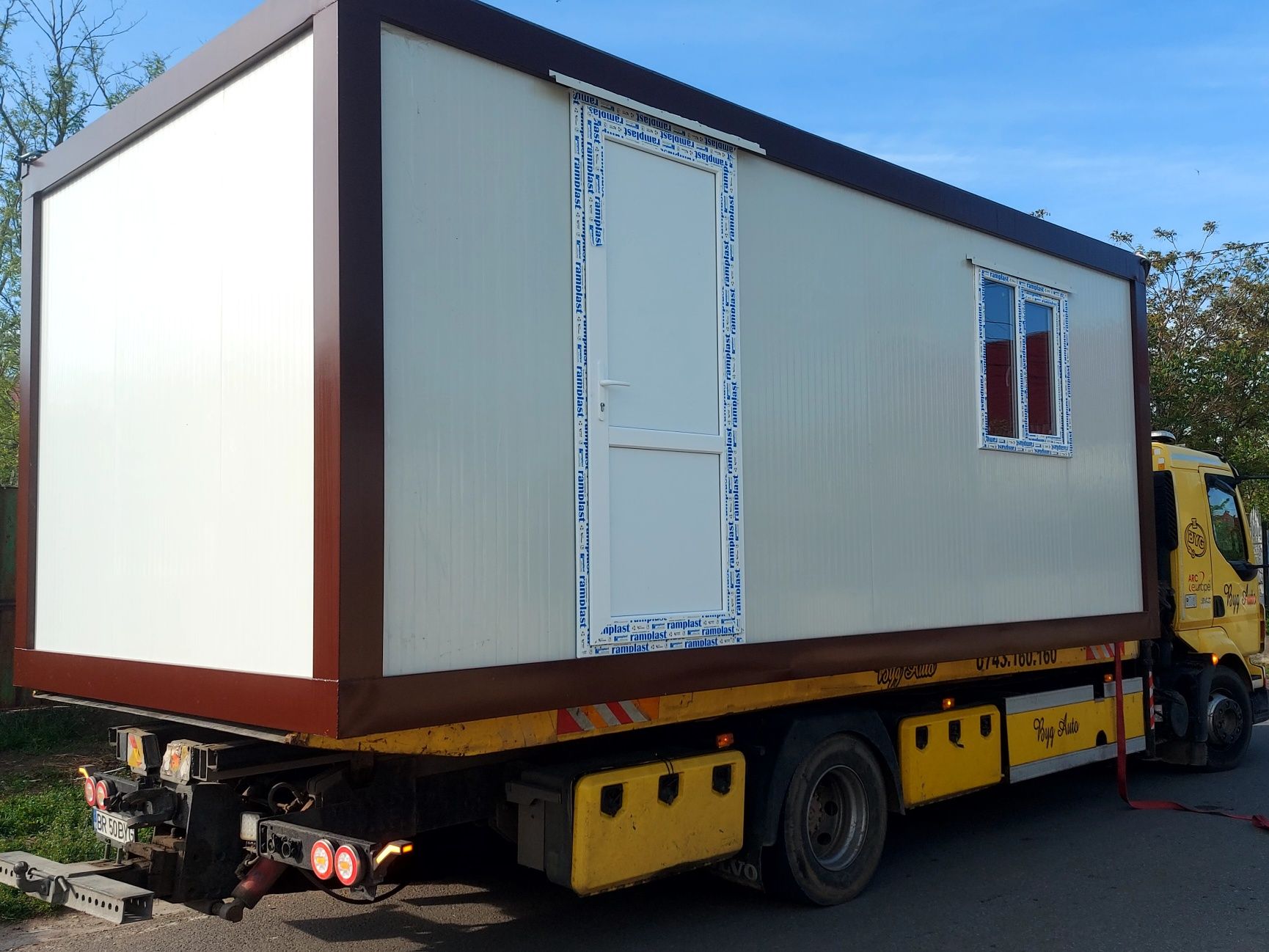 Vand container modular zincat