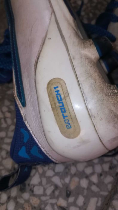 PUMA Evo Touch 1 футболни обувки размер 37.5