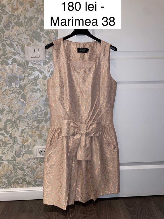 Vand haine second hand 150 - 250 lei