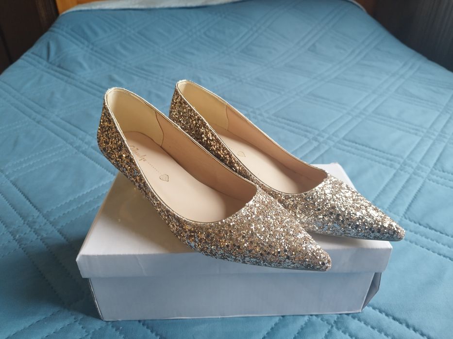 Дамски обувки 37 номер