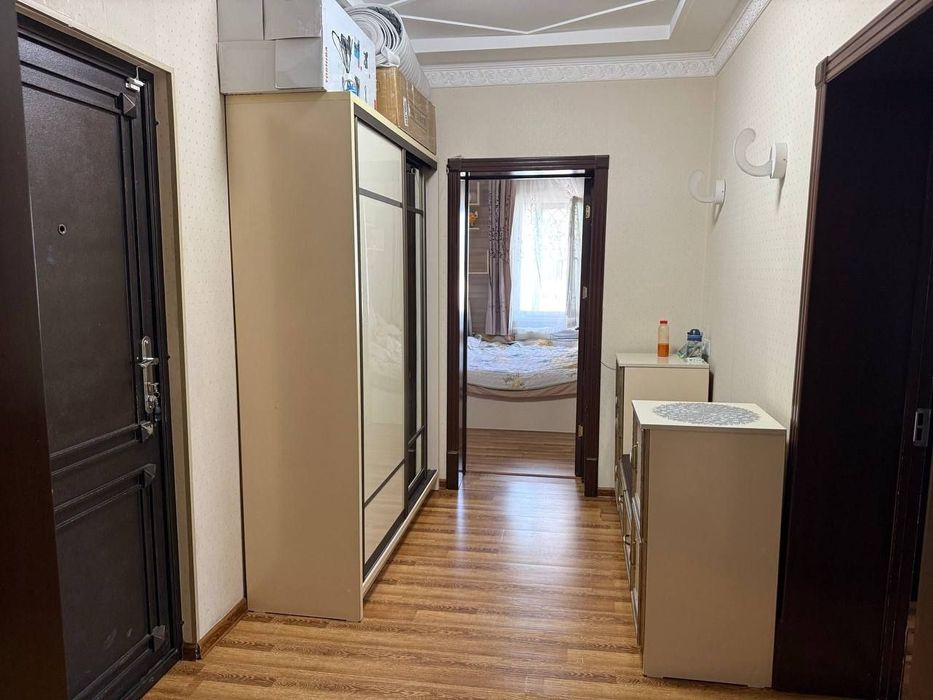 Срочно  продам евро 3 ком квартиру возле Ганги