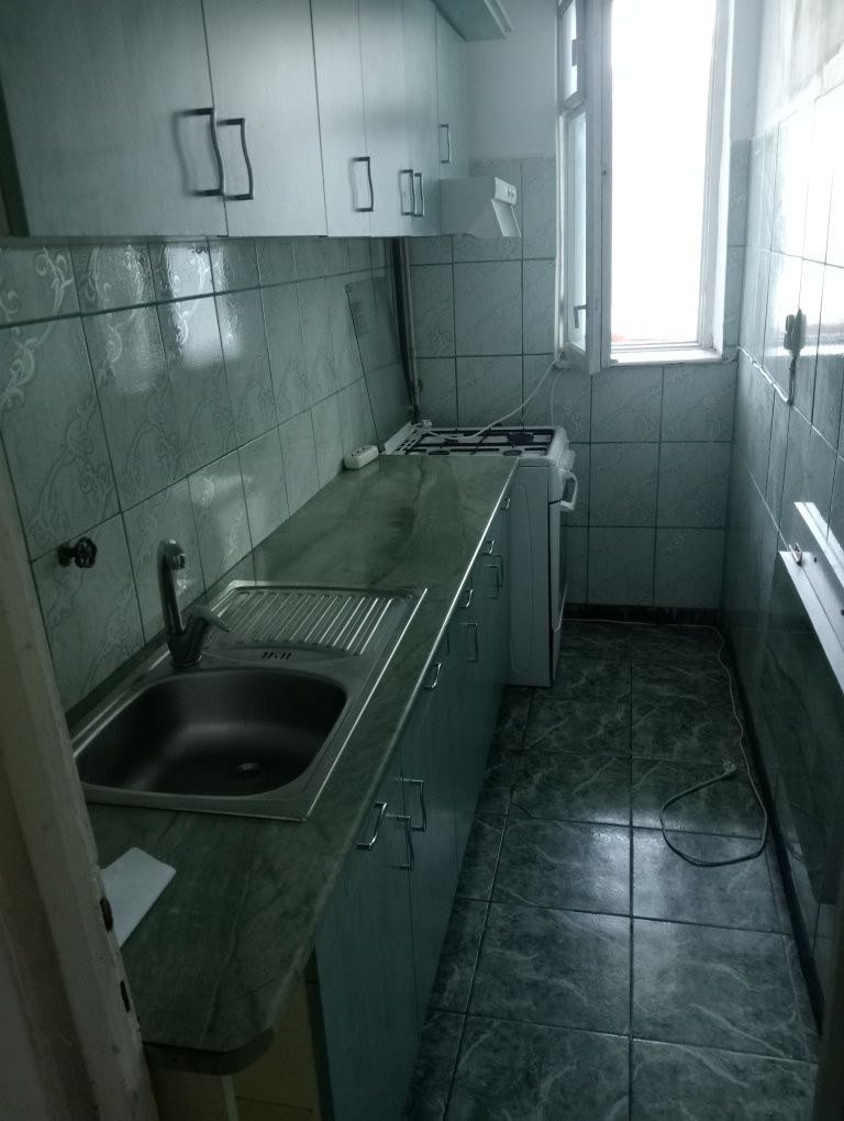 Apartament de închiriat