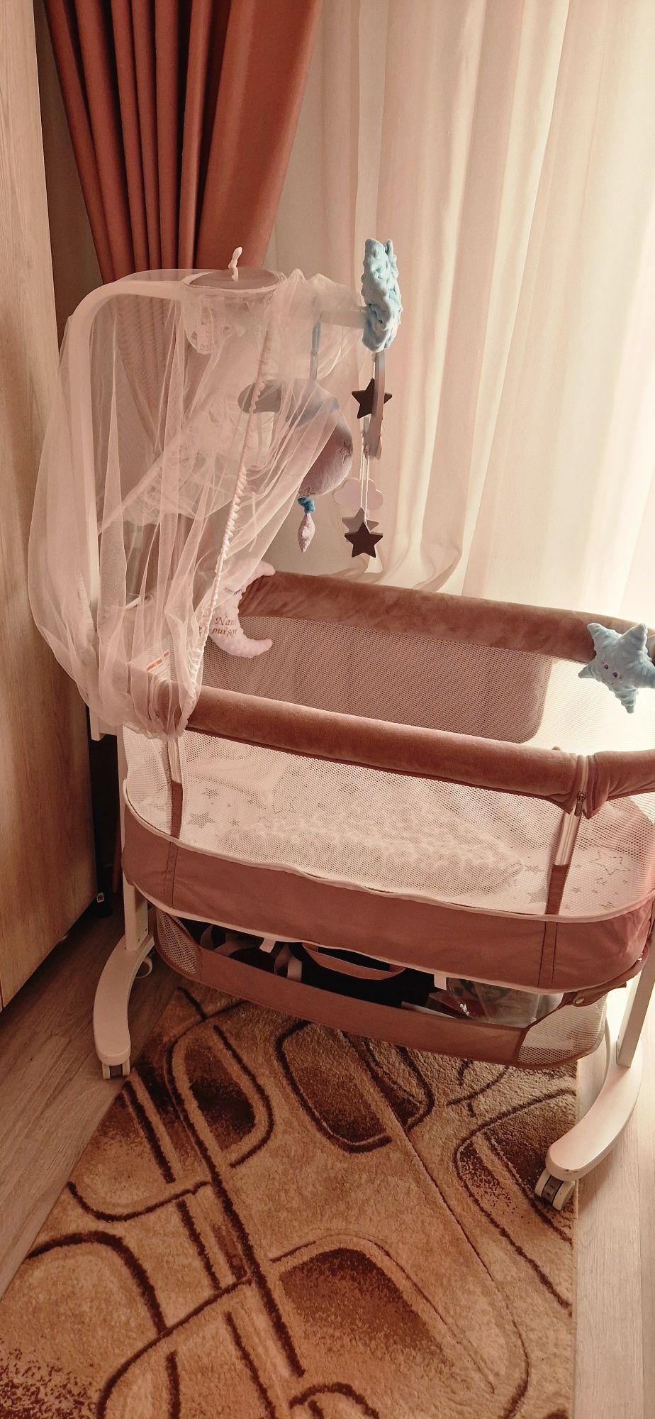 Patut Co-sleeper