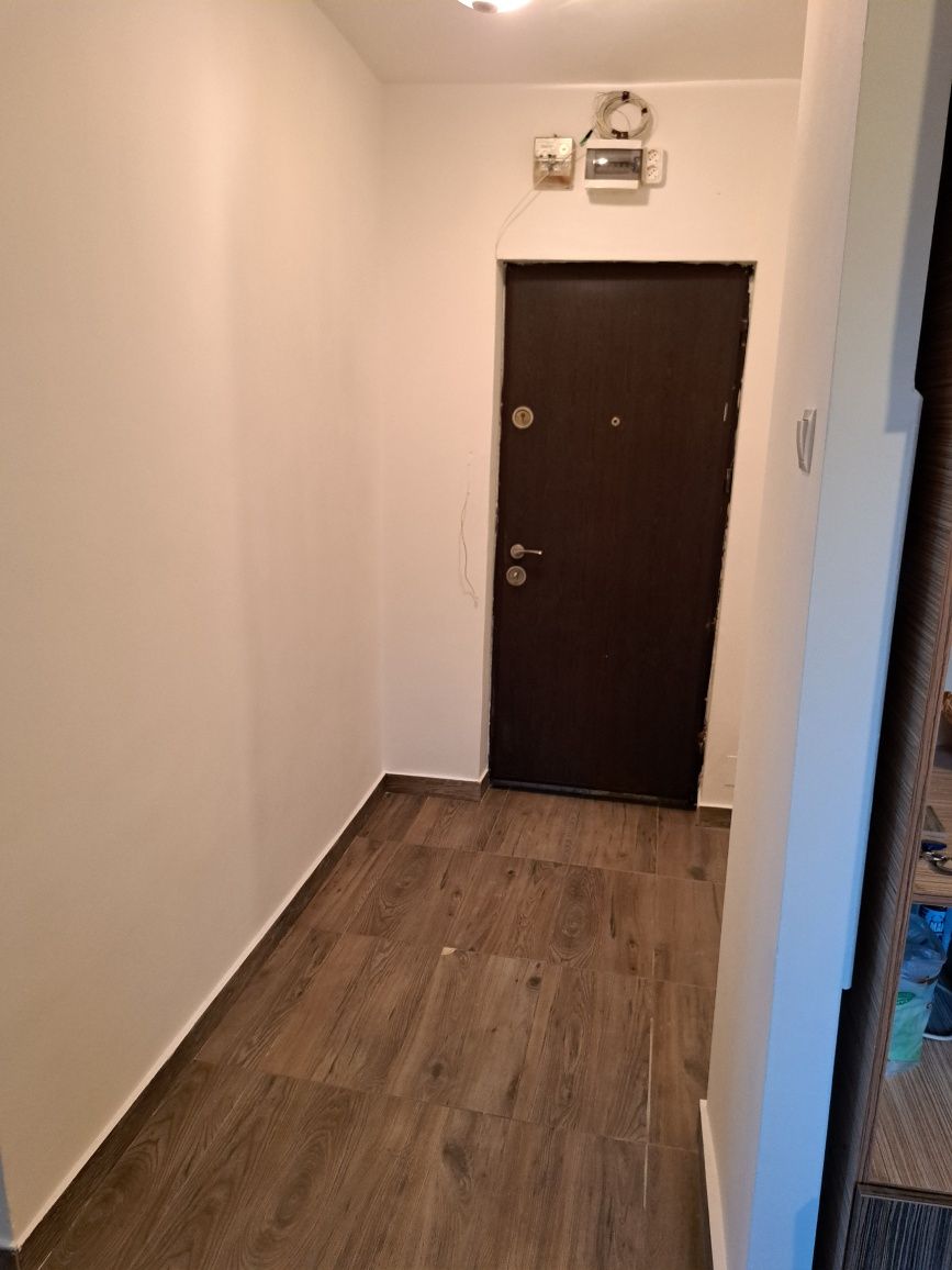 Proprietar Inchiriez apartament 3 camere Colentina