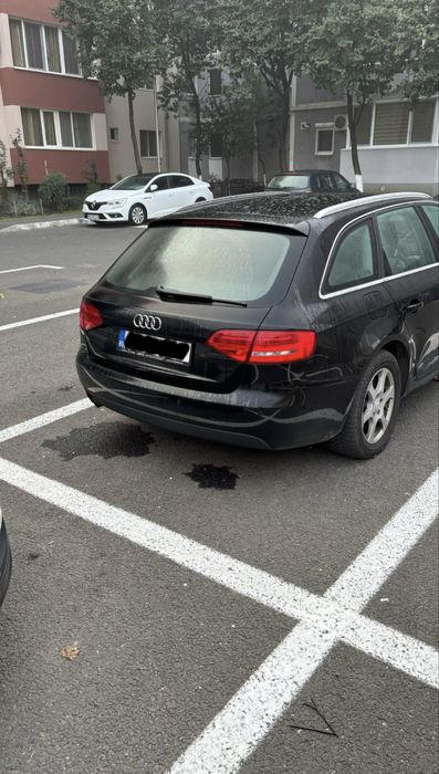 Vand audi a4,b8, mai multe detali la telefon