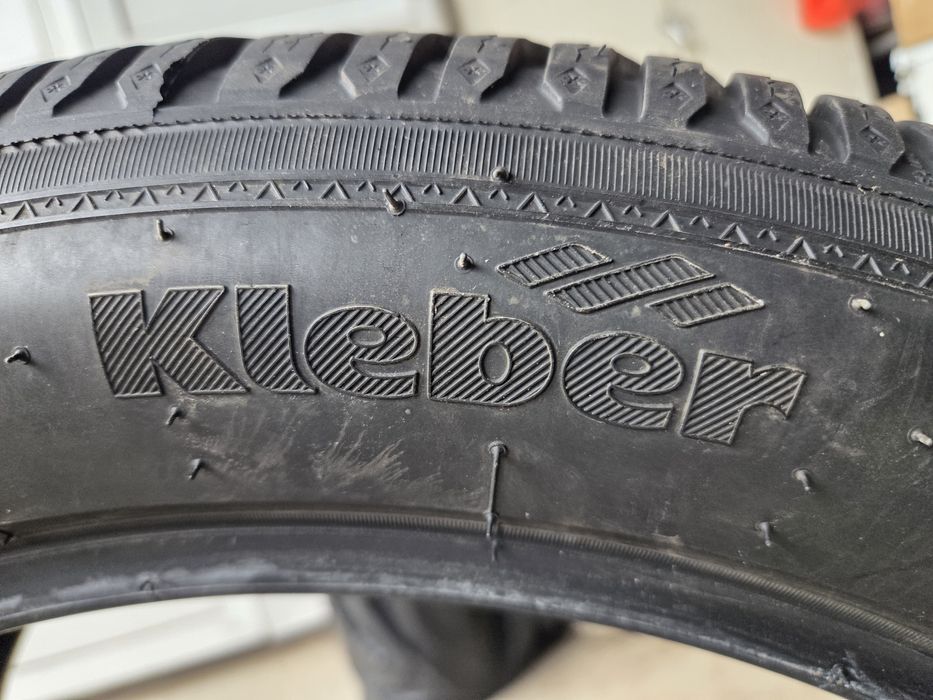 Anvelope iarnă 235/50/R19