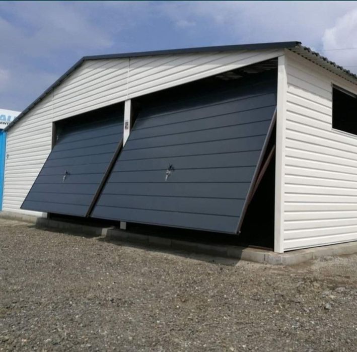 Vând garaje auto din structura metalica si panou sandwich