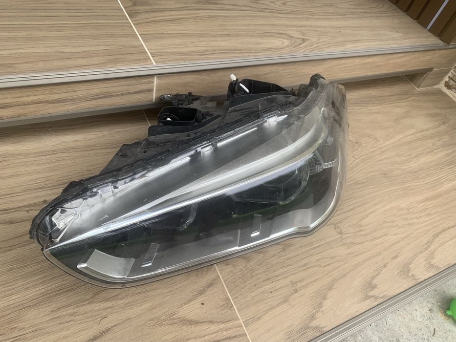 Far stanga Bmw X1 f48 LCI an 2015/2016/2017/2018