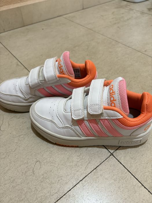 Обувки за момиче