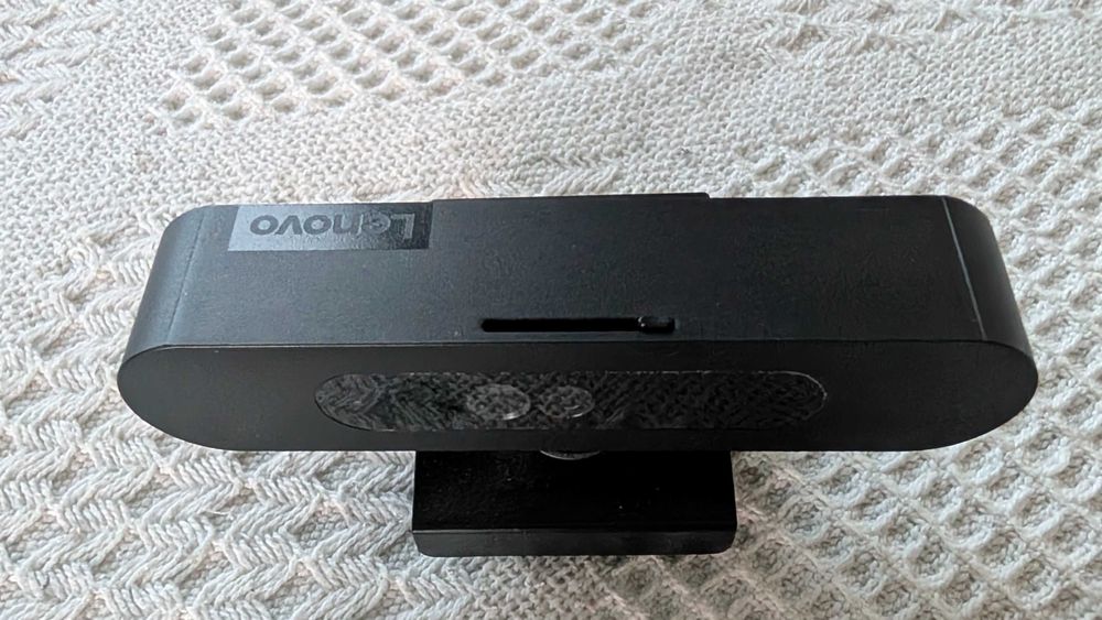 Уеб камера Lenovo 500 full HD webcam с Windows Hello 4