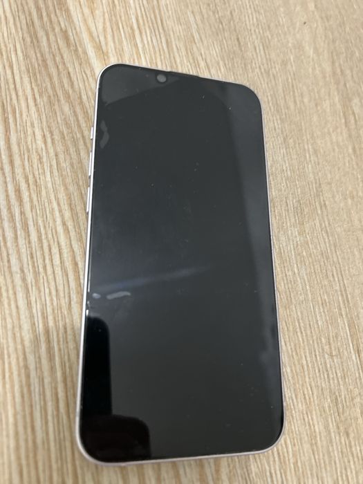 Iphone 14 purple stare buna