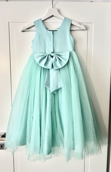 Rochita deosebita pentru ocazii speciale 3-5 ani