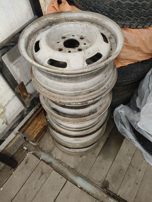 Продам диски,запаски r13 и 14