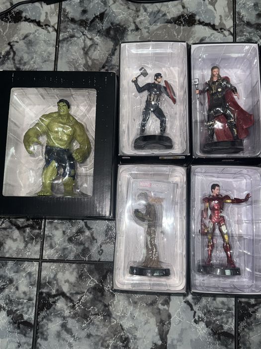 Непокътнати, колекционерски MARVEL фигури