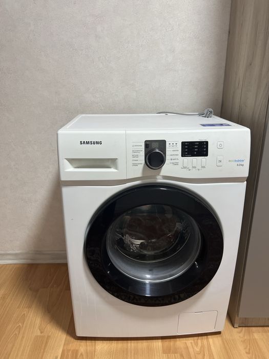 Продам машинку автомат марки Самсунг на 6 кг