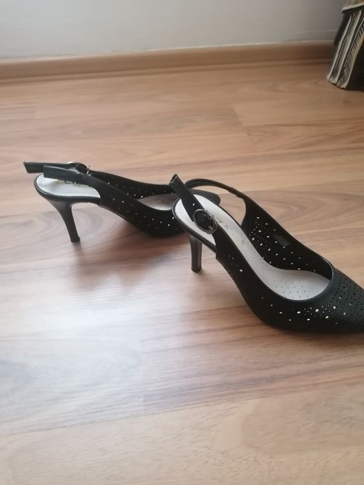 Дамски обувки номер 35