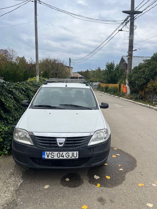 Logan 2 2010, 128k km.