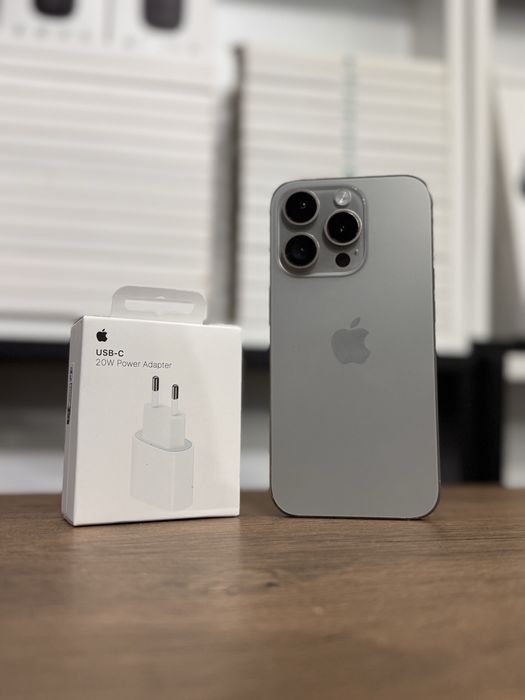 iPhone 15 Pro 256 GB * Grand * Garantie 1 AN