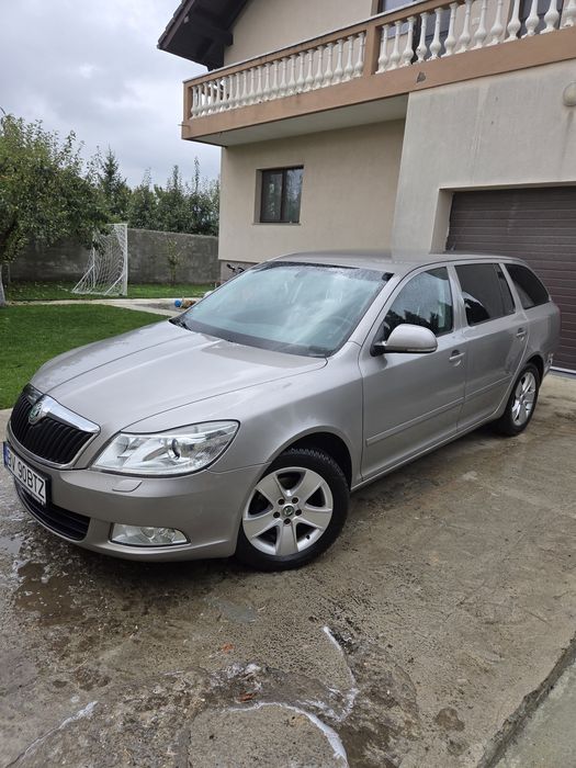 Skoda octavia 2010 benzina cu webasto