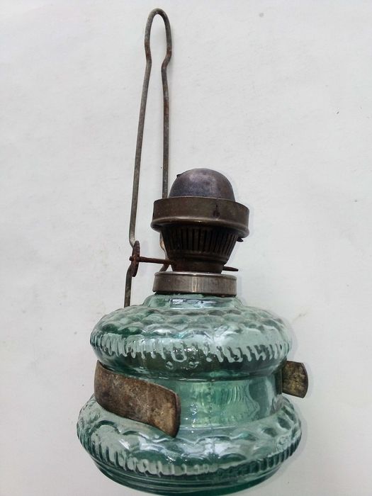 Стара газена лампа.