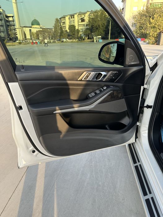 Bmw x7 40i тоза