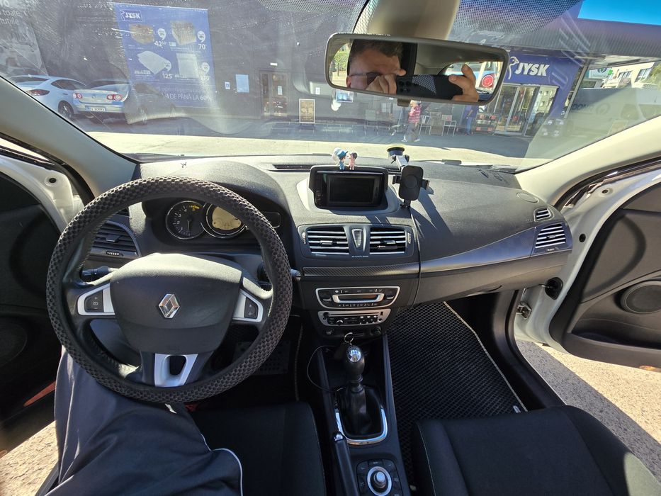 Vând Renault megane 3