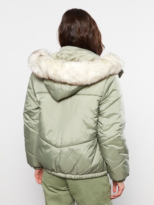 Зимно Яке LC Waikiki, размер 38 цена 25лв