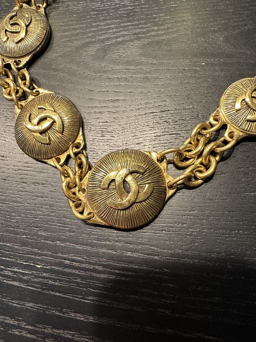 Colier / lanț vintage Chanel logo anii 80