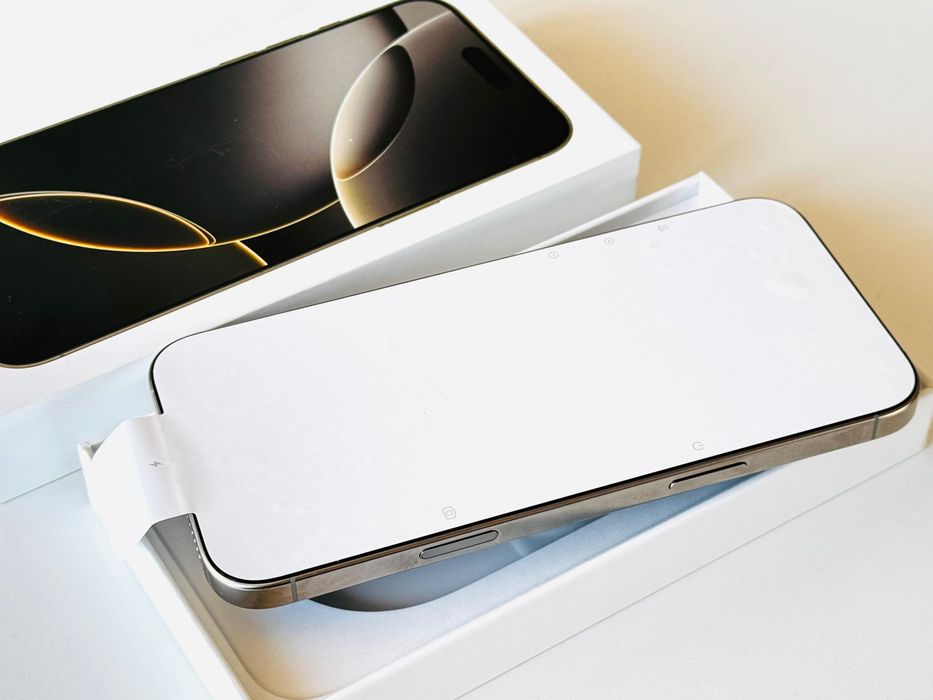 НОВ! Iphone 16 Pro Max 256GB Natural Titanium 100% Гаранция 6 месеца