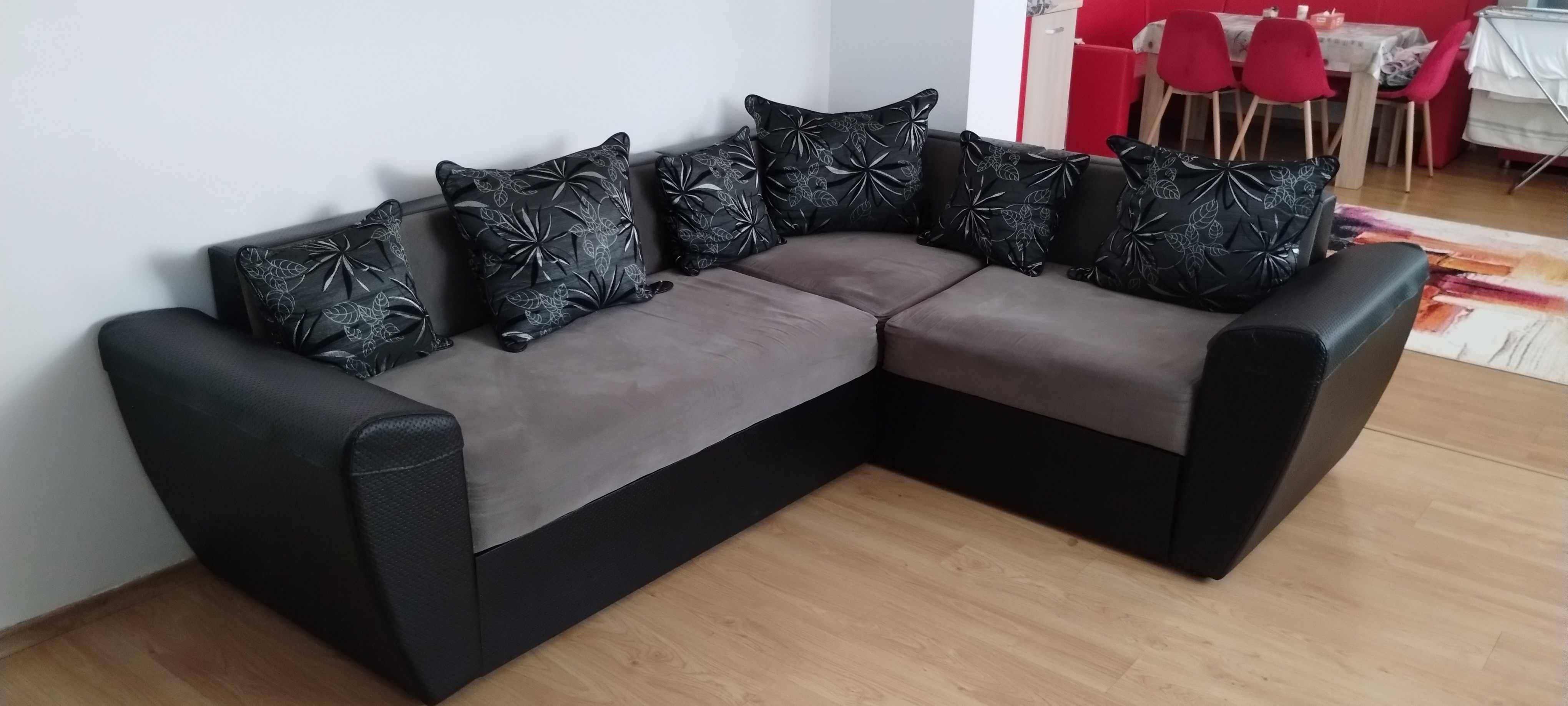 Vând colțar extensibil