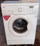 Lg  5 kg invertir Mator гарантия прадаю срочна